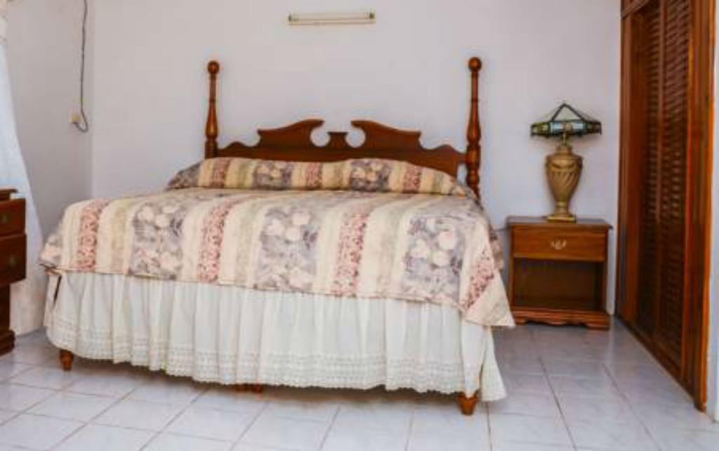Vanvilla Guest House Negril Extérieur photo